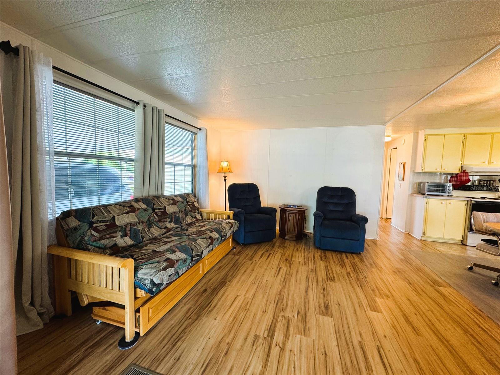 141 ASPEN CIR, LEESBURG, FL, 34748