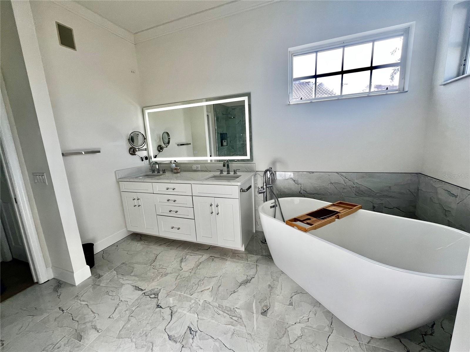 8743 GREY OAKS AVE, SARASOTA, FL, 34238