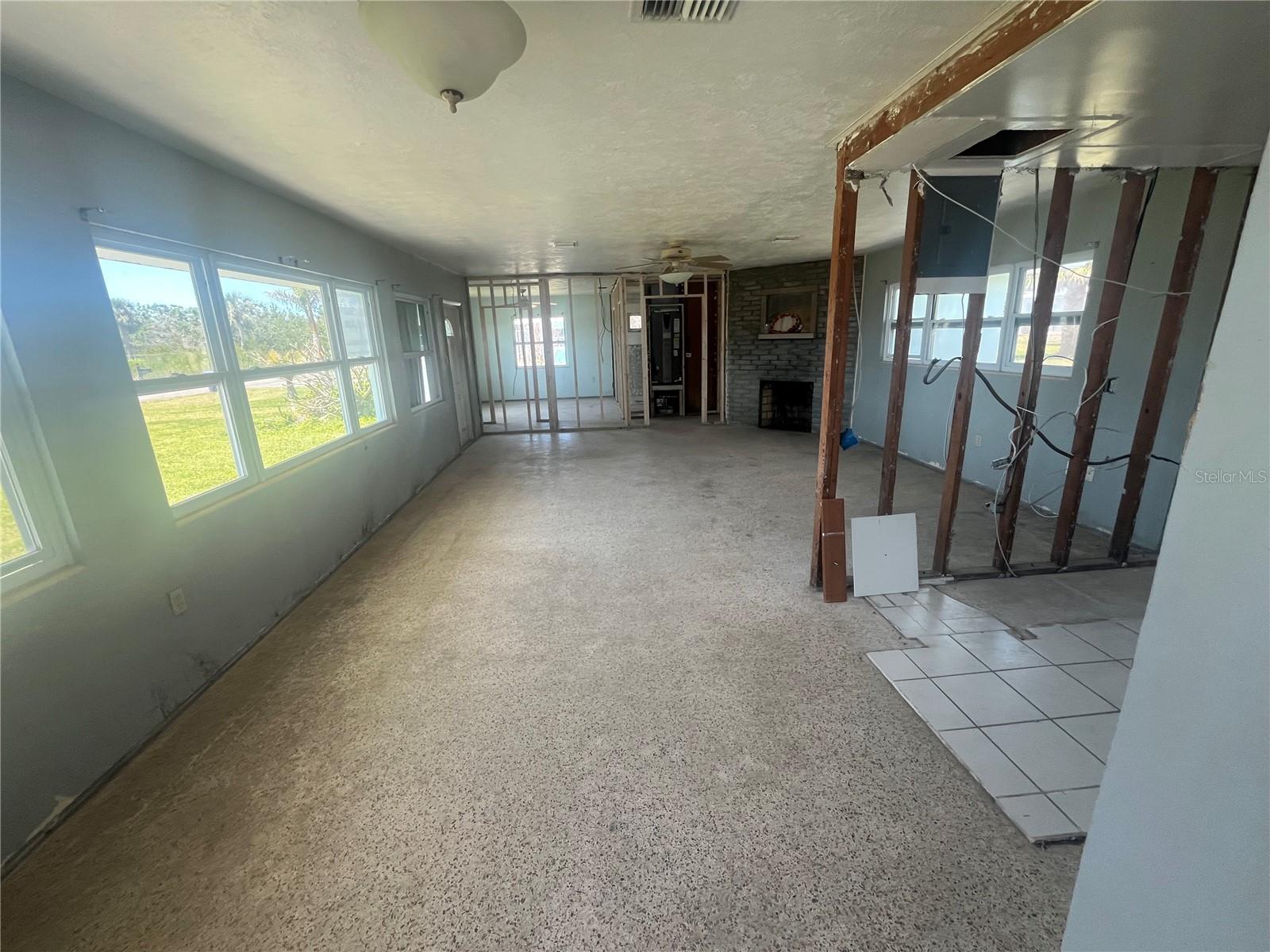 4761 LEMON BAY DR, VENICE, FL, 34293