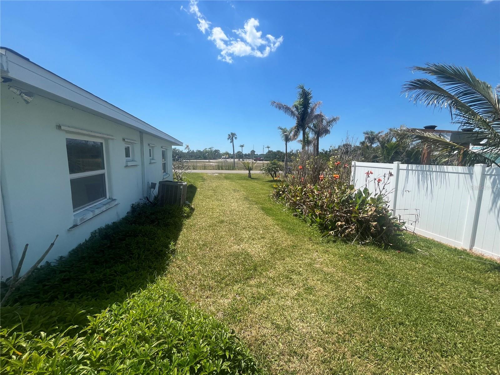 4761 LEMON BAY DR, VENICE, FL, 34293