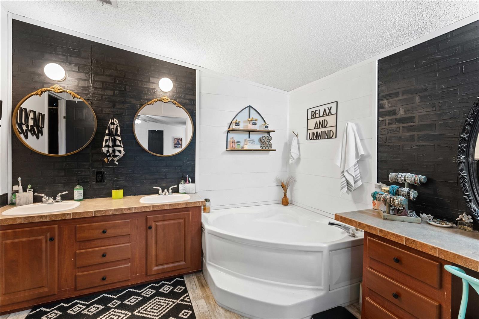 8146 CR 614A, BUSHNELL, FL, 33513