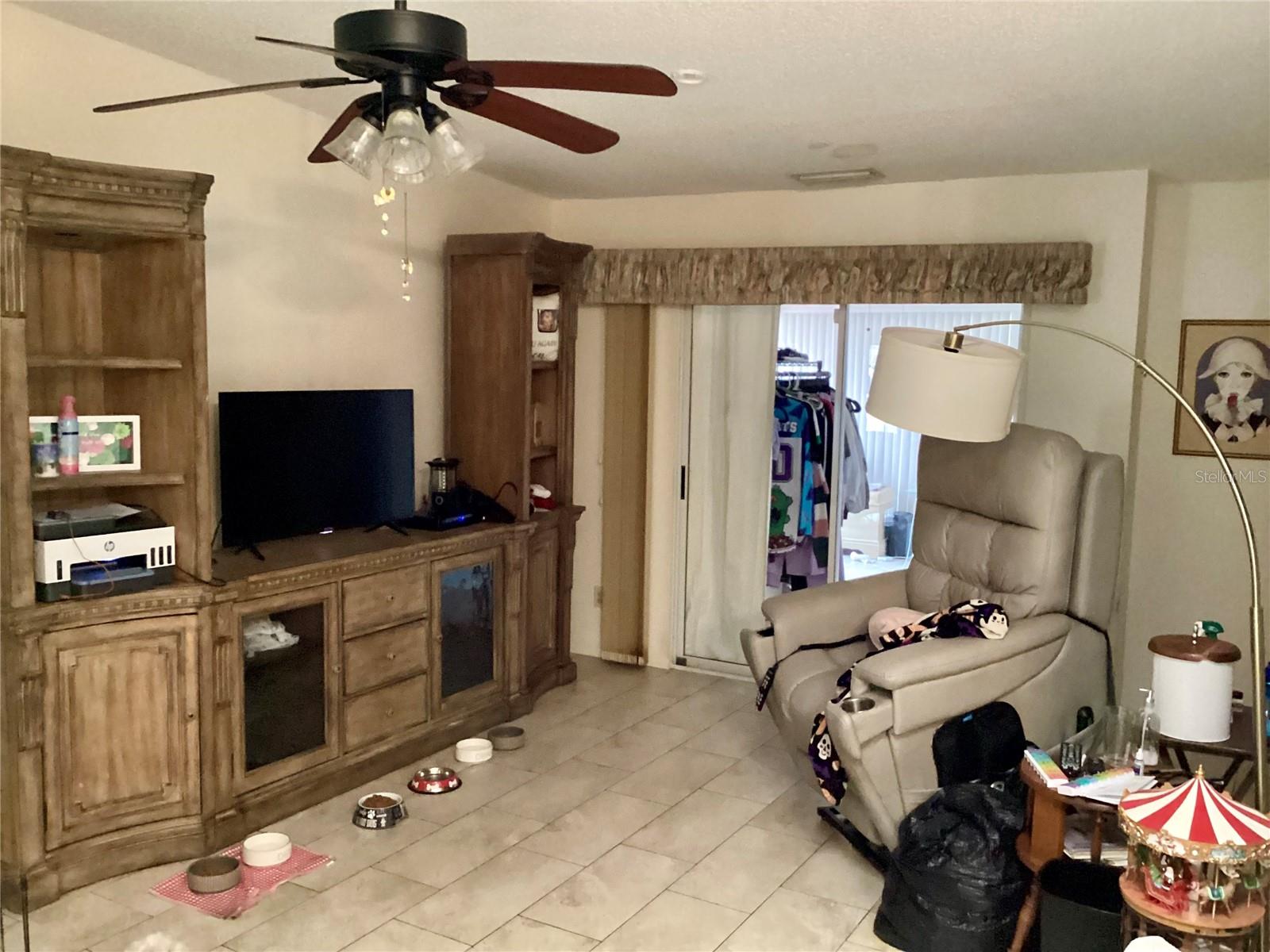 5714 GARDEN LAKES DR, BRADENTON, FL, 34203