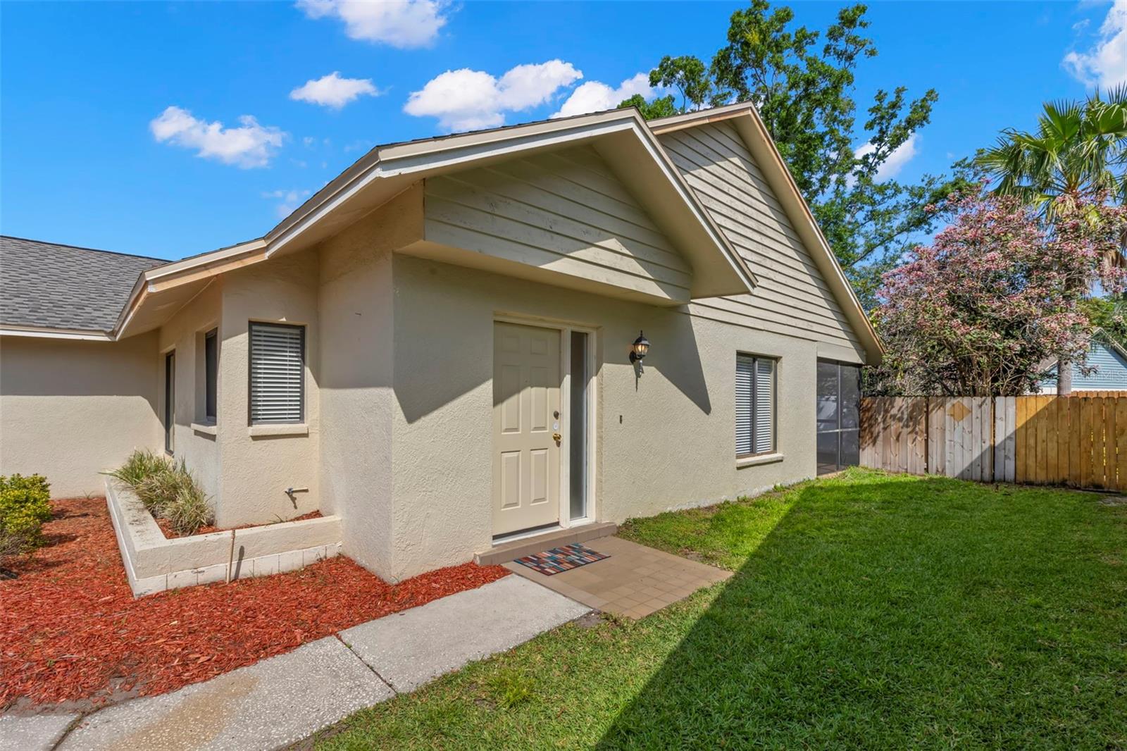 3261 PINE FOREST DR, PALM HARBOR, FL, 34684