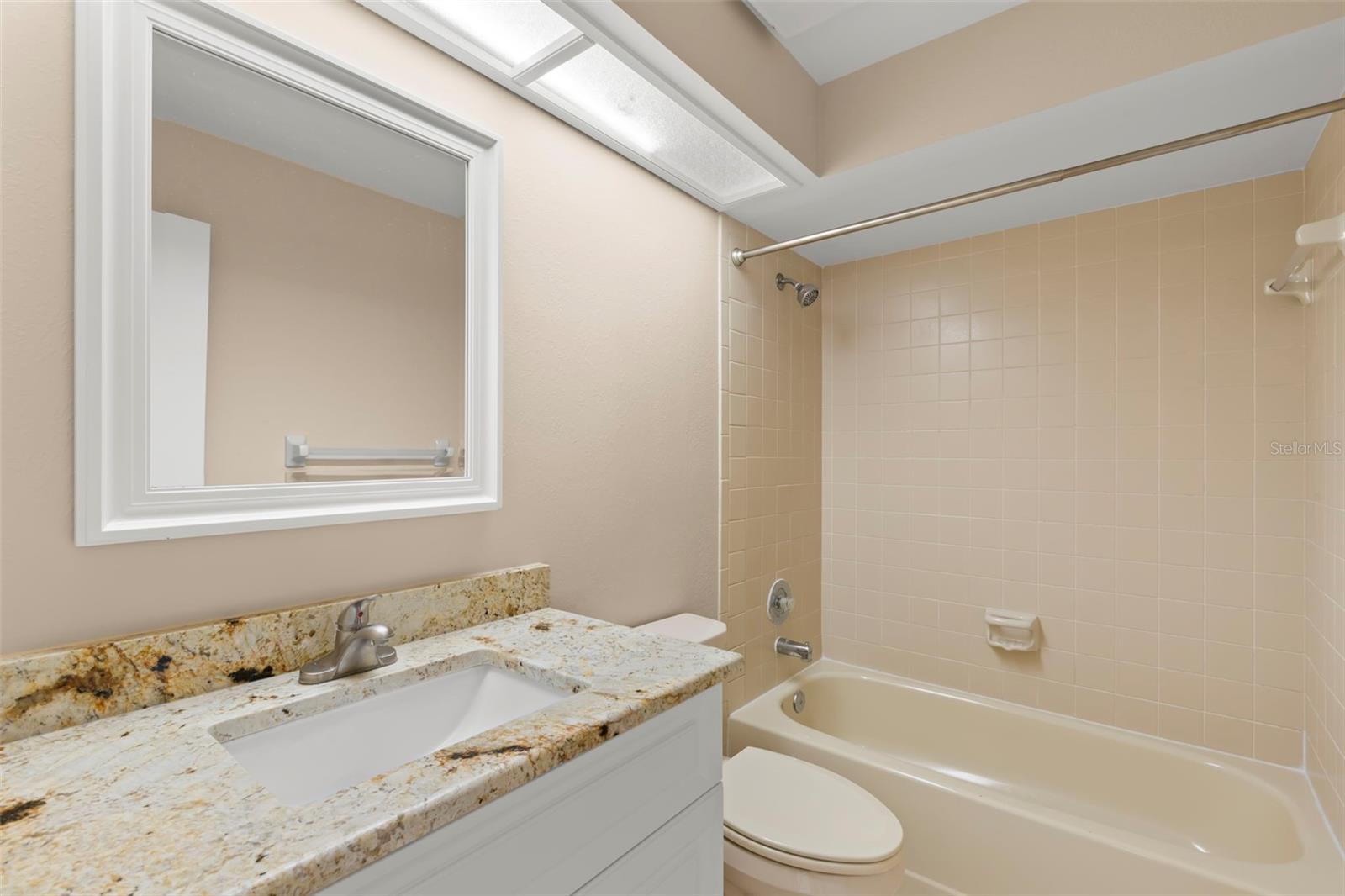 3261 PINE FOREST DR, PALM HARBOR, FL, 34684