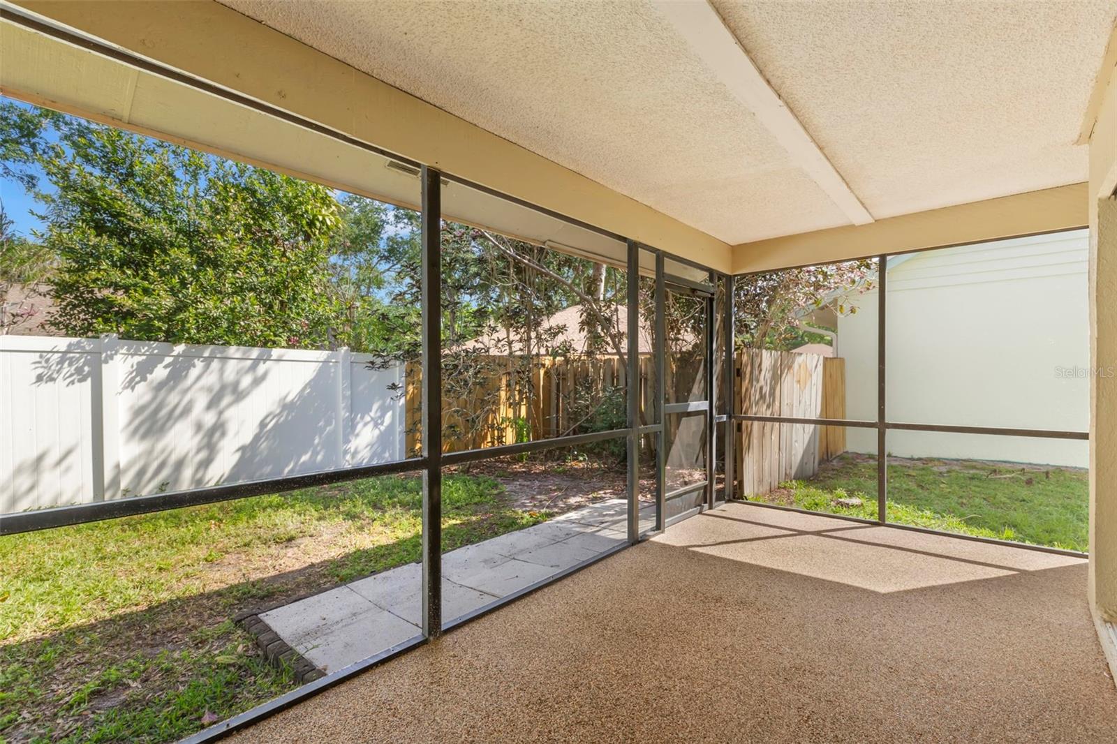 3261 PINE FOREST DR, PALM HARBOR, FL, 34684