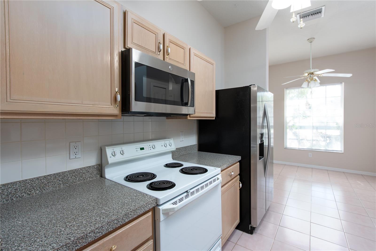 11704 DERBYSHIRE DR, TAMPA, FL, 33626