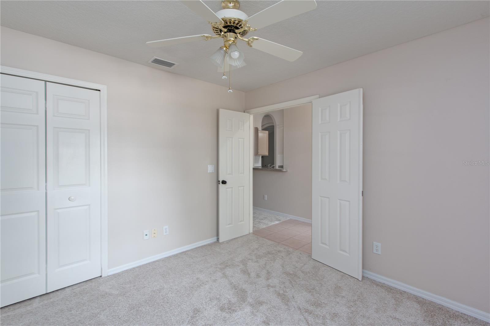 11704 DERBYSHIRE DR, TAMPA, FL, 33626