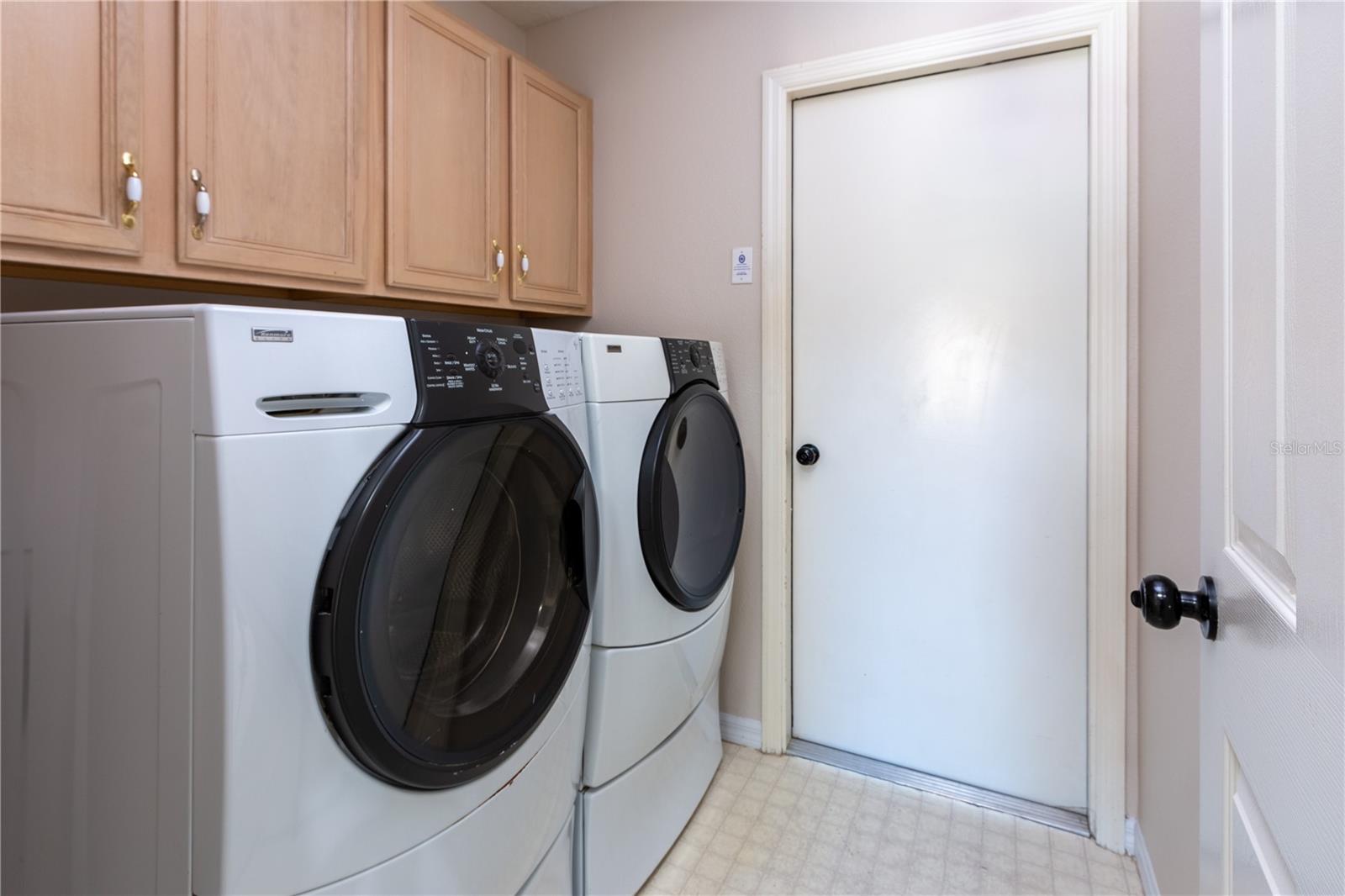 11704 DERBYSHIRE DR, TAMPA, FL, 33626