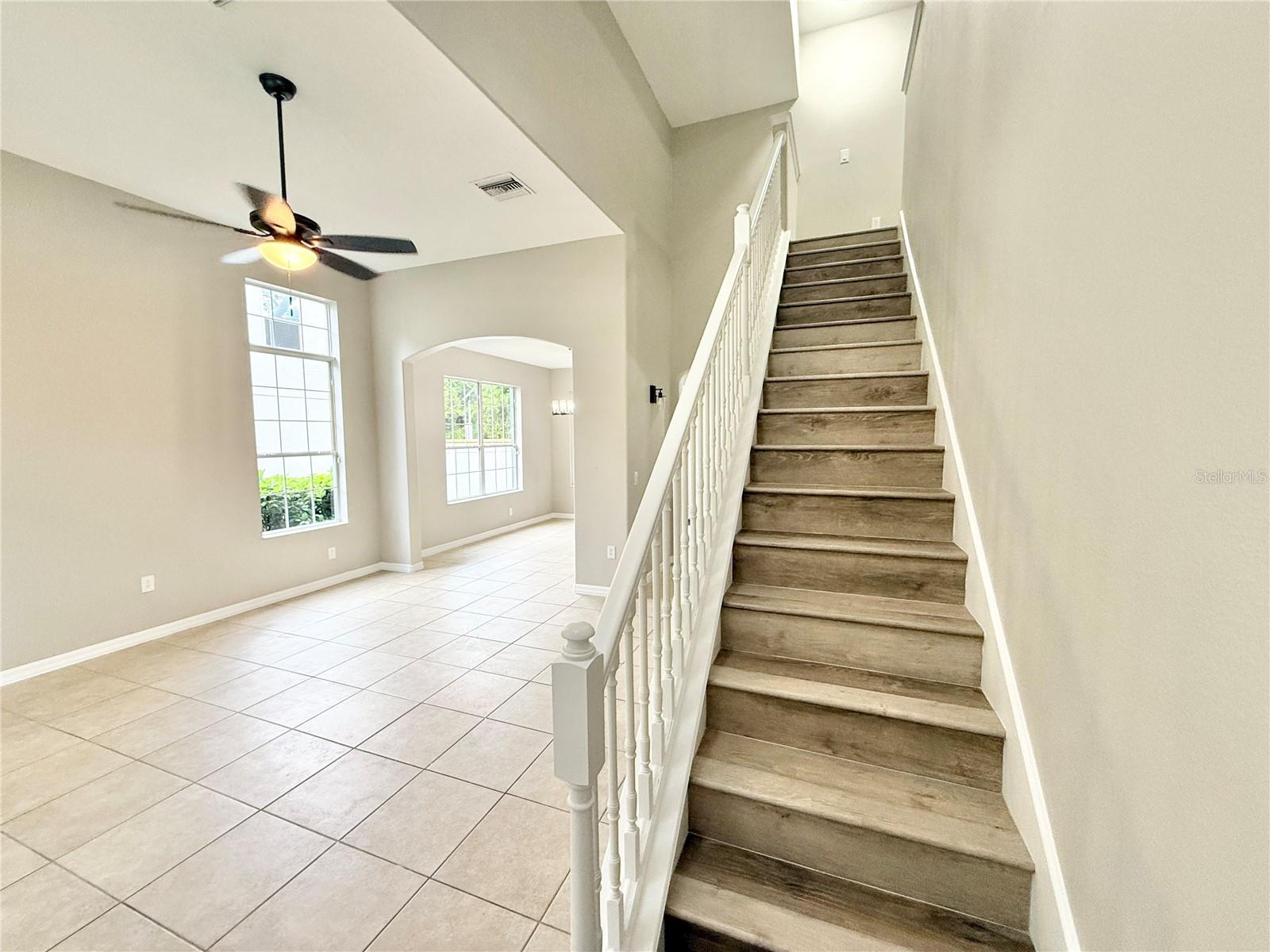 3275 OAK BROOK LN, EUSTIS, FL, 32736