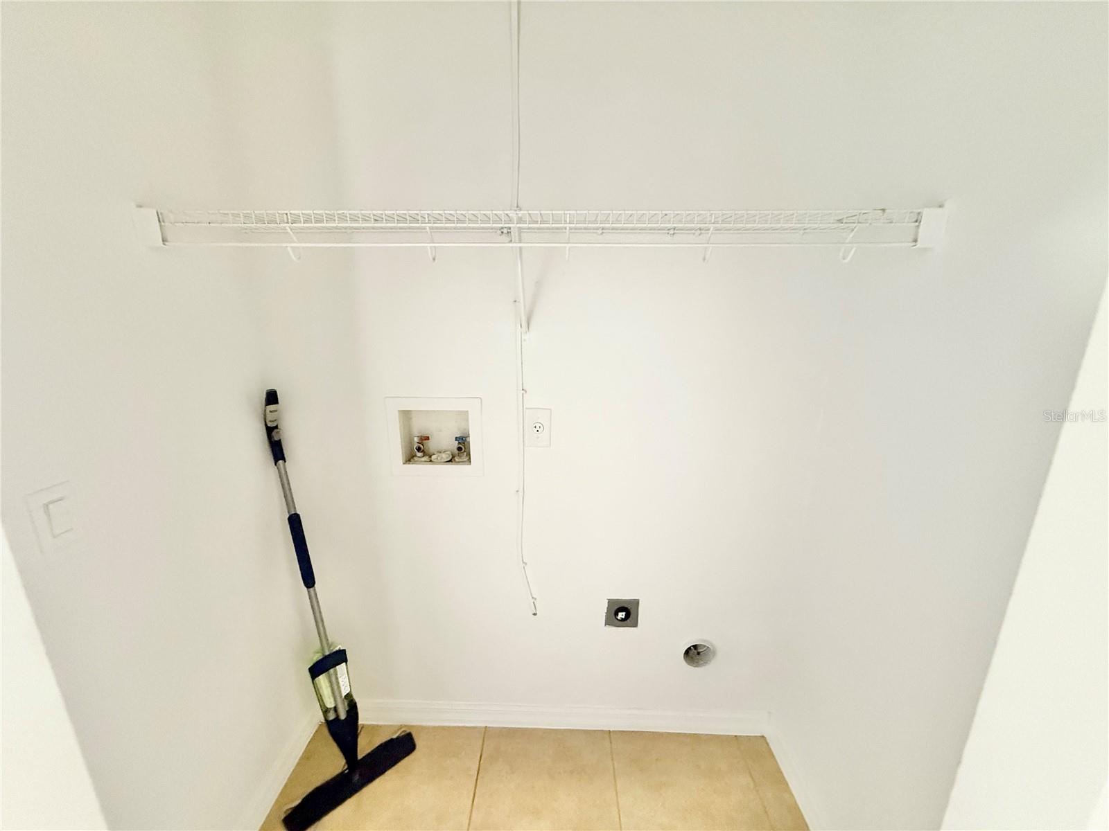 3275 OAK BROOK LN, EUSTIS, FL, 32736