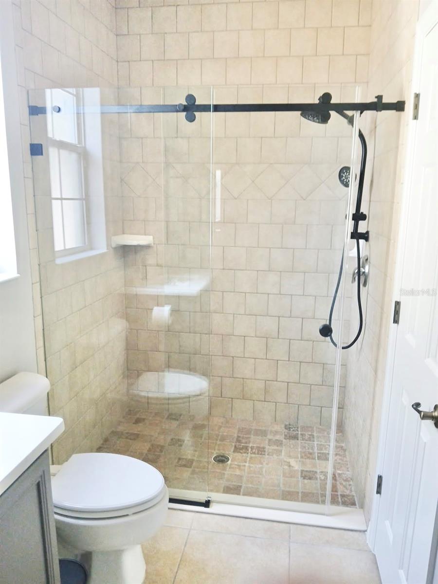 3275 OAK BROOK LN, EUSTIS, FL, 32736