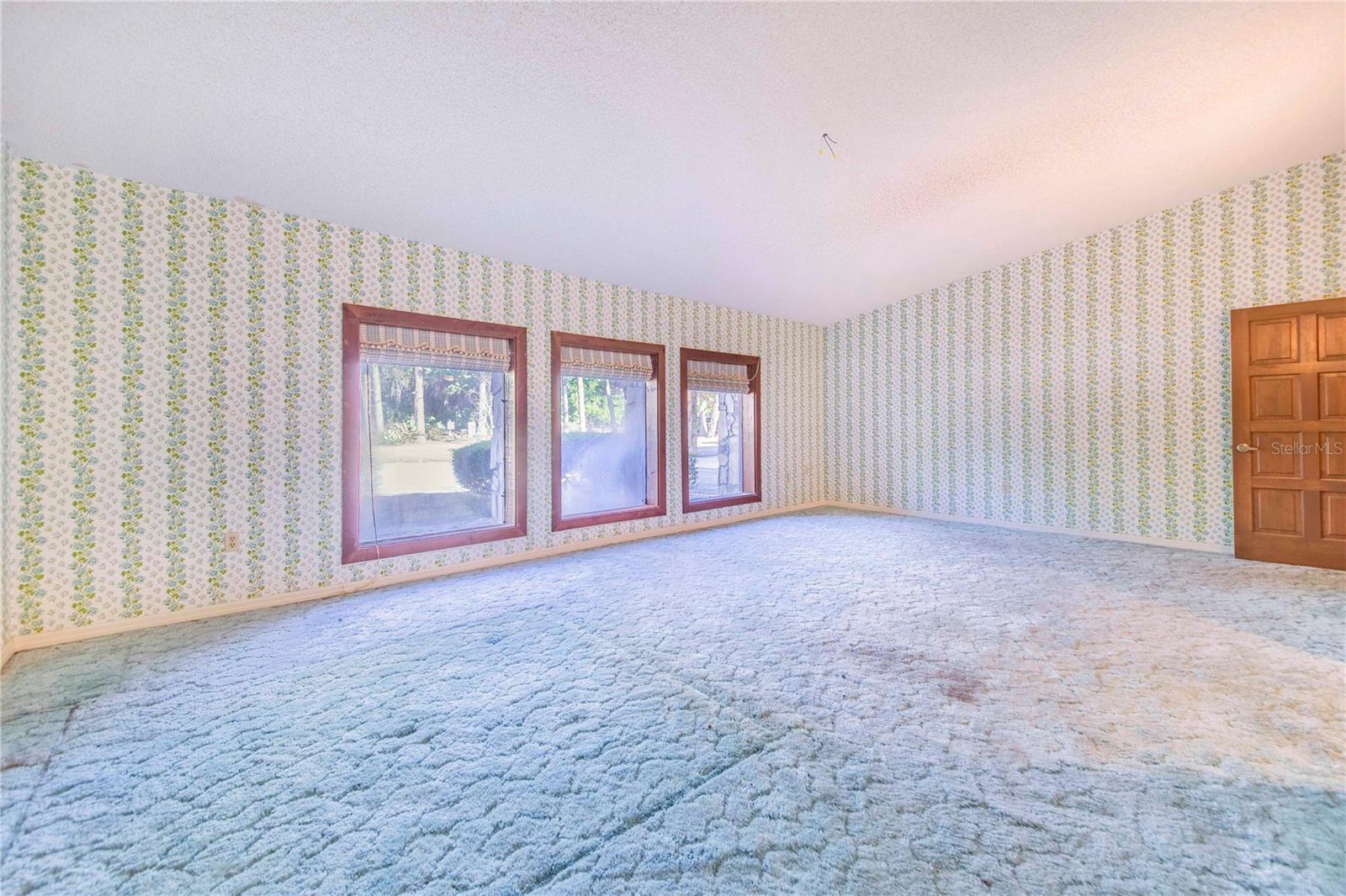 2750 W LAKE HAMILTON DR, WINTER HAVEN, FL, 33881