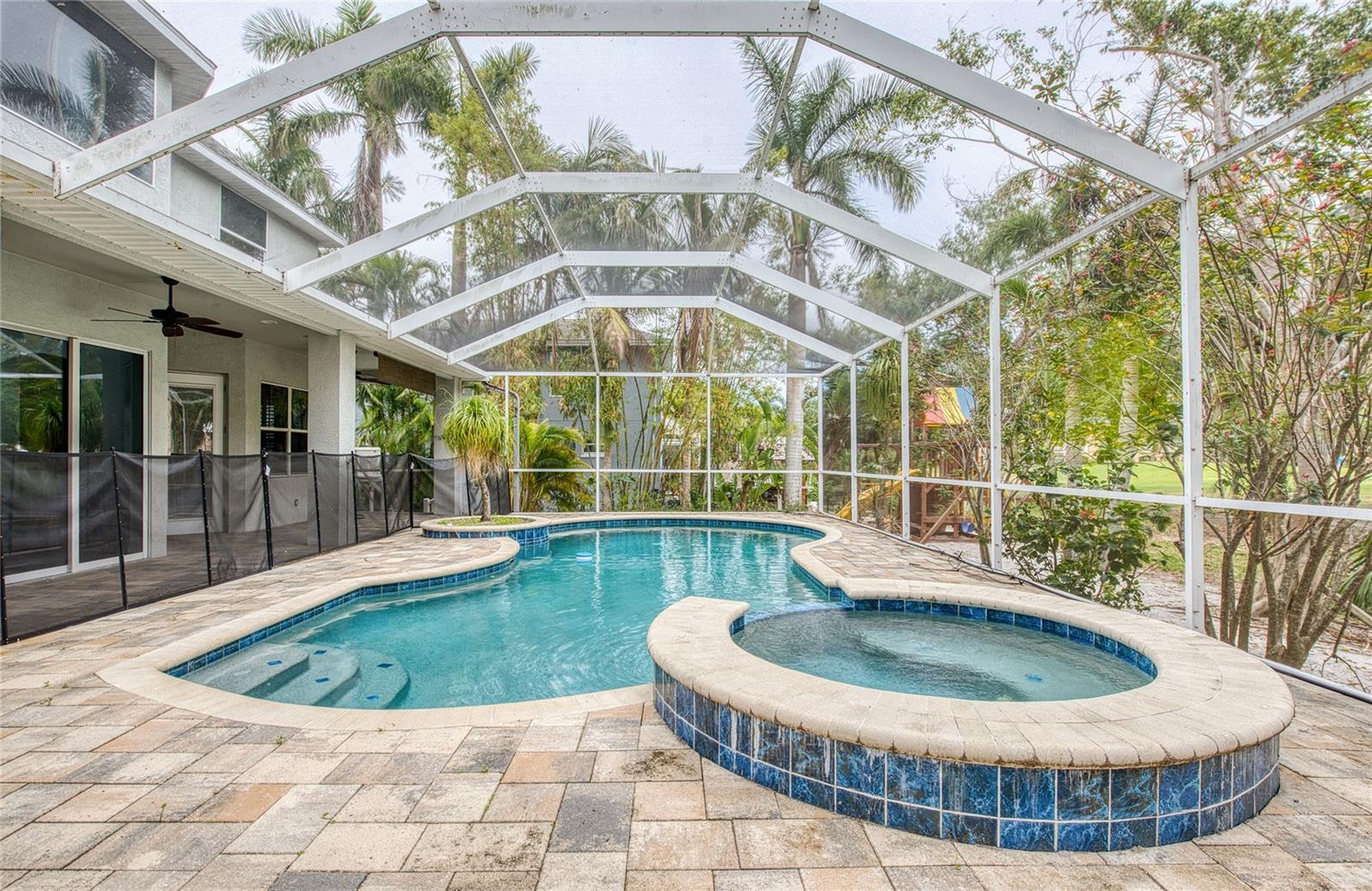 1224 ROYAL PALM DR S, GULFPORT, FL, 33707