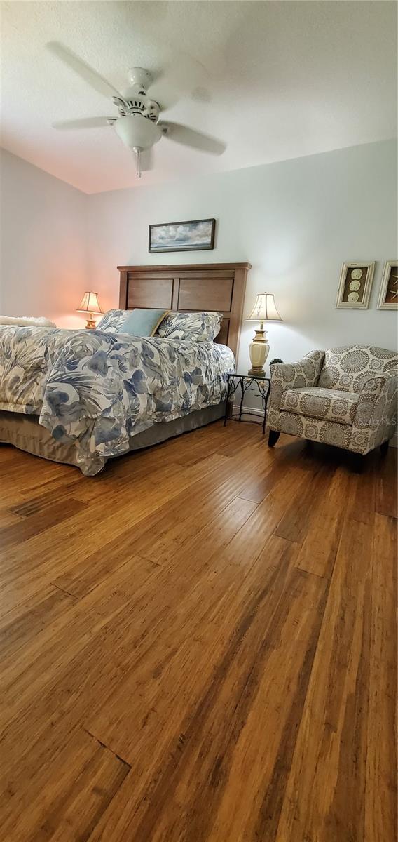 5001 STARFISH DR SE #B, ST PETERSBURG, FL, 33705