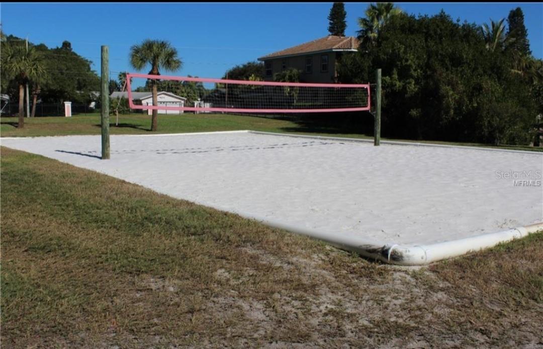 5001 STARFISH DR SE #B, ST PETERSBURG, FL, 33705