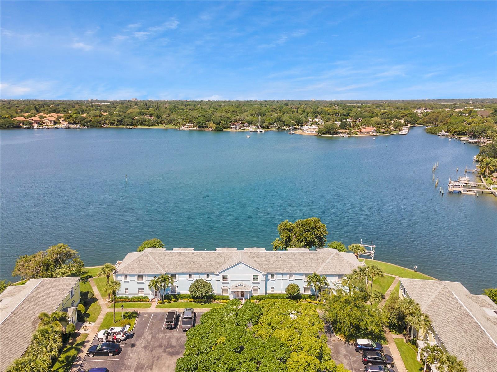 5001 STARFISH DR SE #B, ST PETERSBURG, FL, 33705