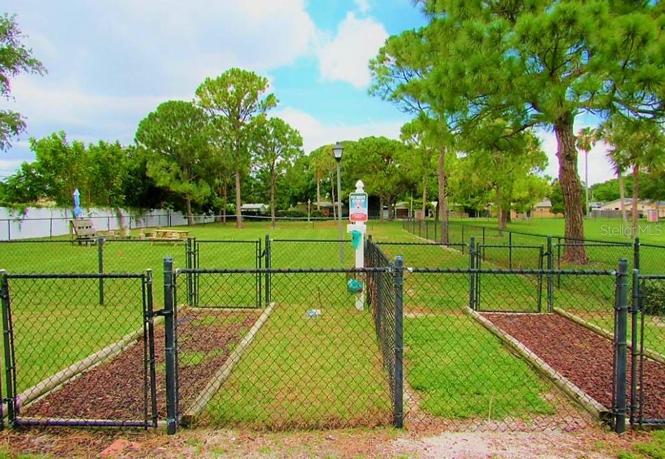 5001 STARFISH DR SE #B, ST PETERSBURG, FL, 33705