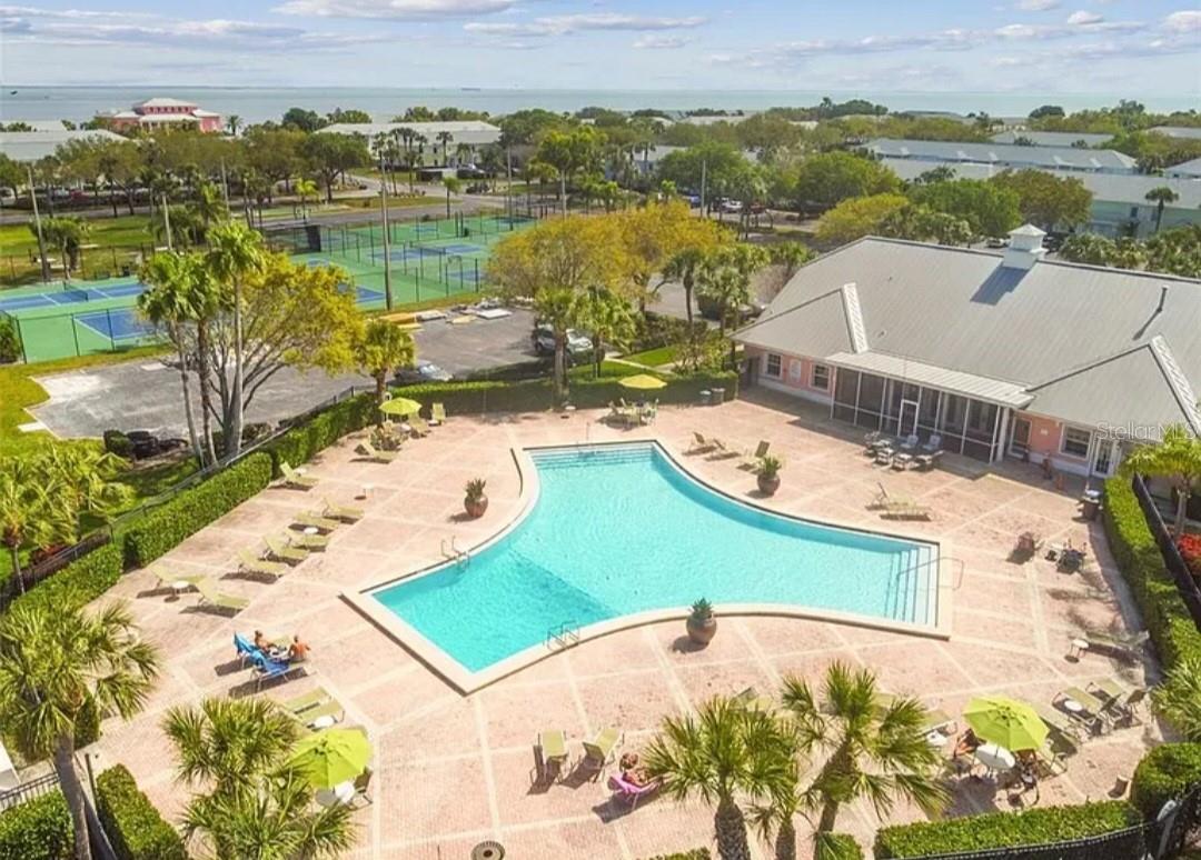 5001 STARFISH DR SE #B, ST PETERSBURG, FL, 33705