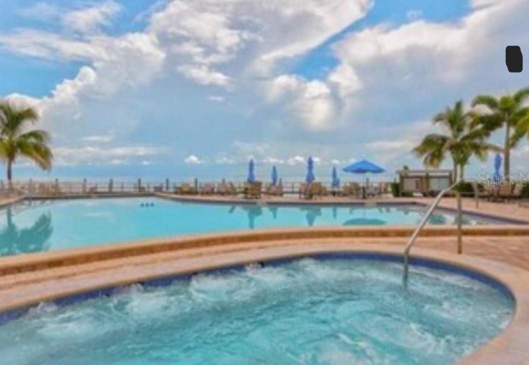 5001 STARFISH DR SE #B, ST PETERSBURG, FL, 33705