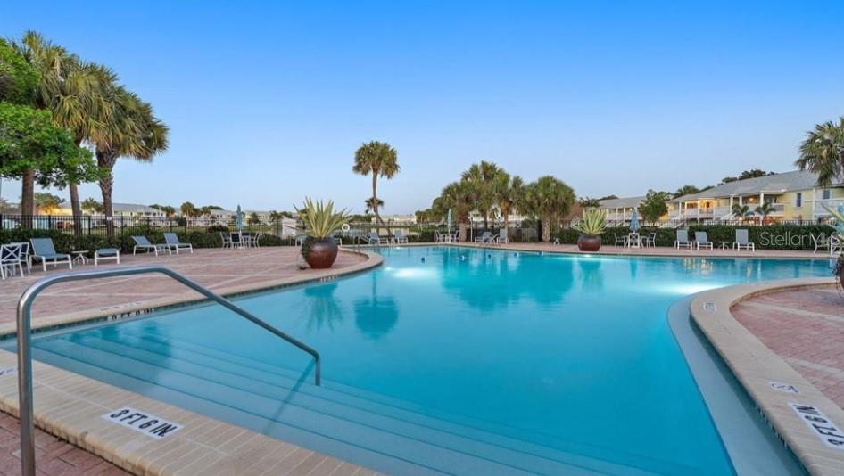 5001 STARFISH DR SE #B, ST PETERSBURG, FL, 33705