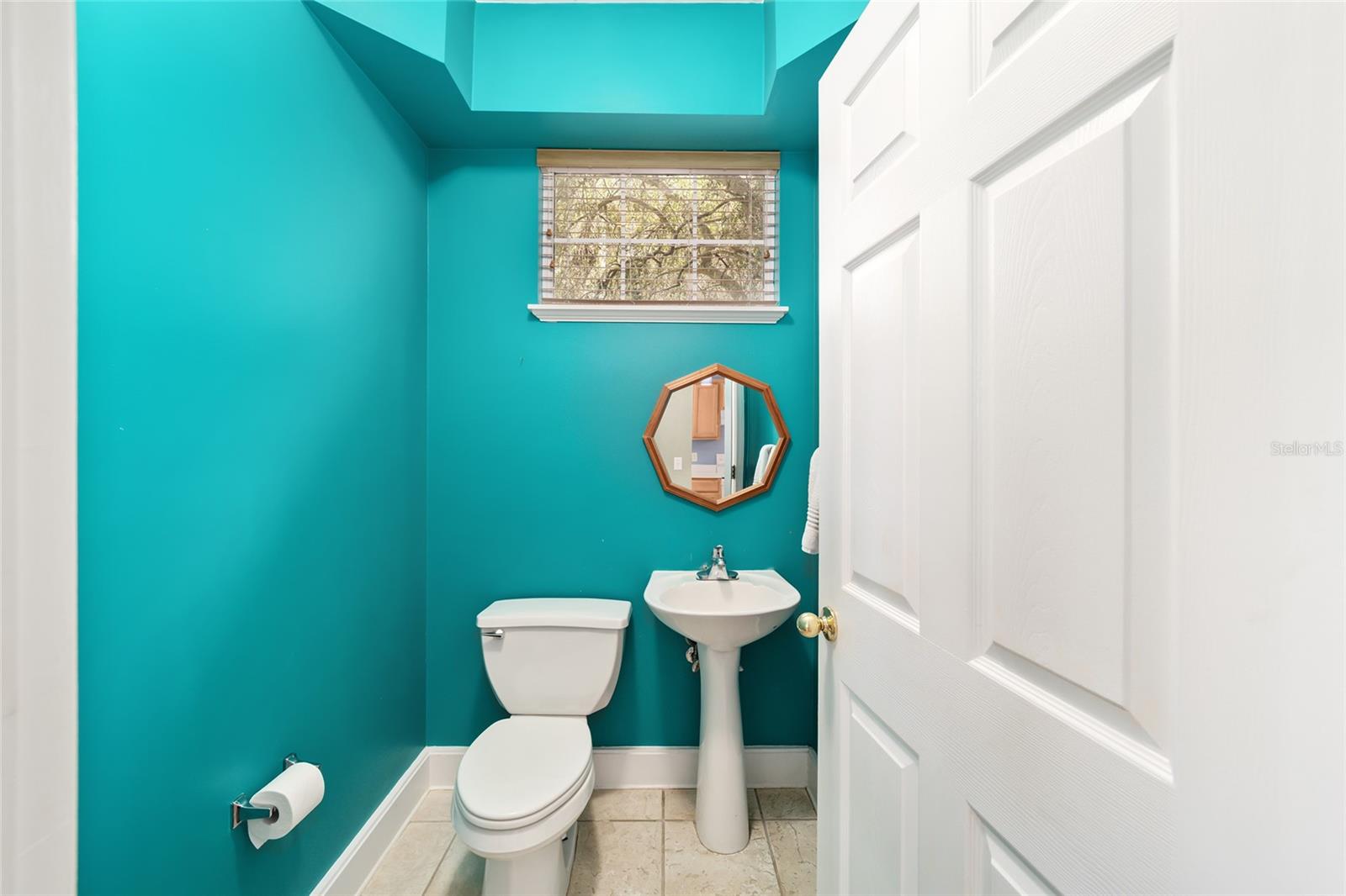 121 NW 48TH BLVD, GAINESVILLE, FL, 32607