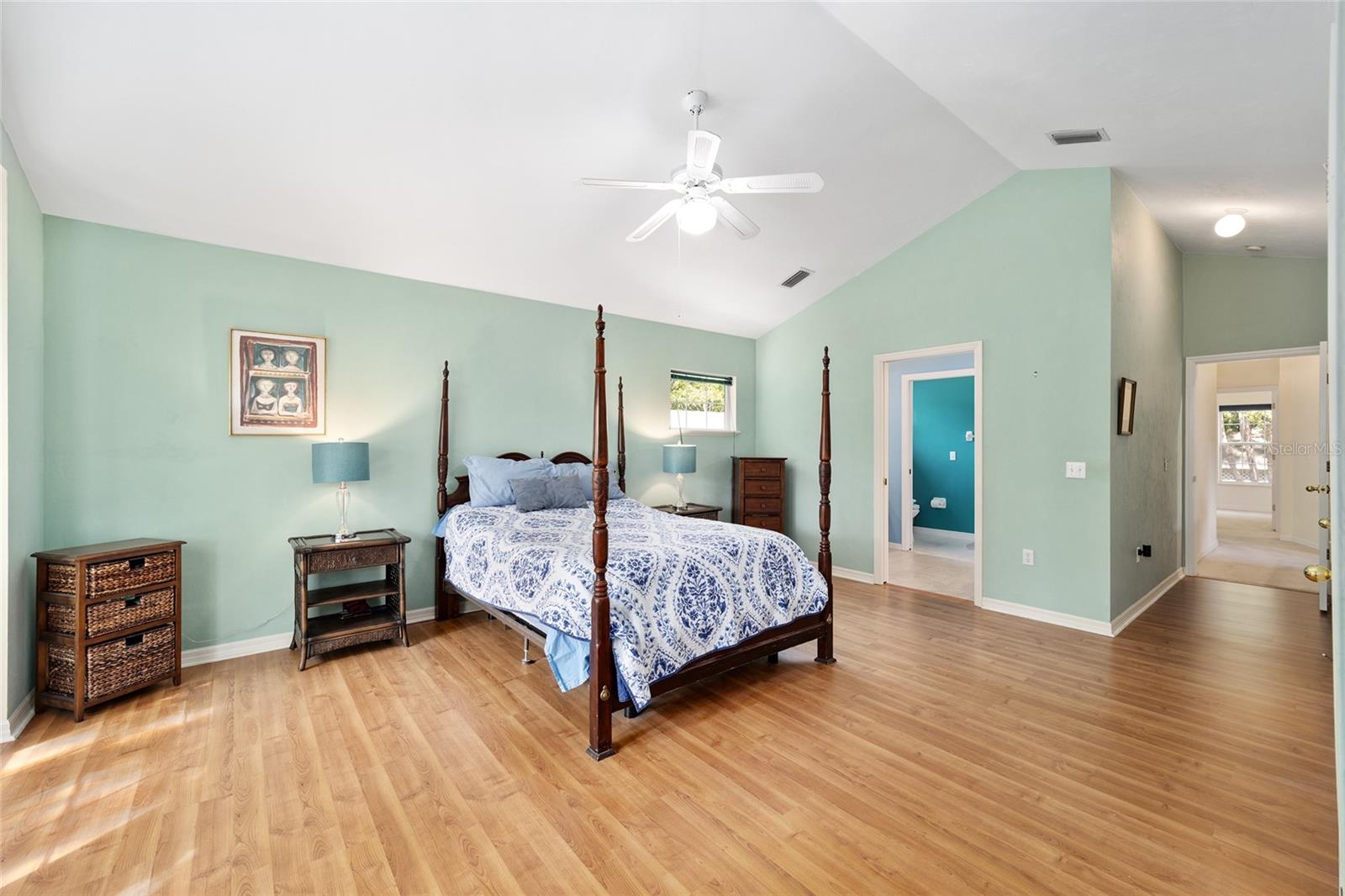 121 NW 48TH BLVD, GAINESVILLE, FL, 32607