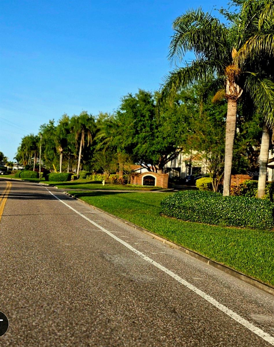 4570 OVERLOOK DR NE #282, ST PETERSBURG, FL, 33703