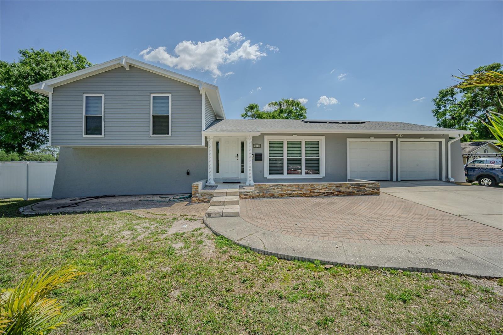 7015 COBBLEWOOD CT, TAMPA, FL, 33615