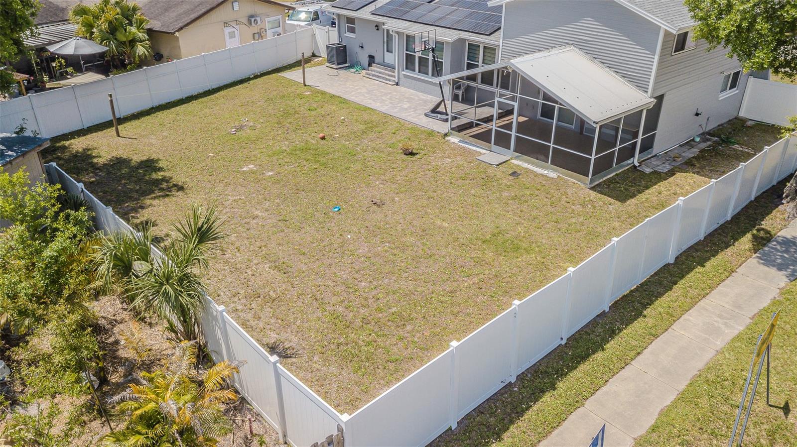 7015 COBBLEWOOD CT, TAMPA, FL, 33615