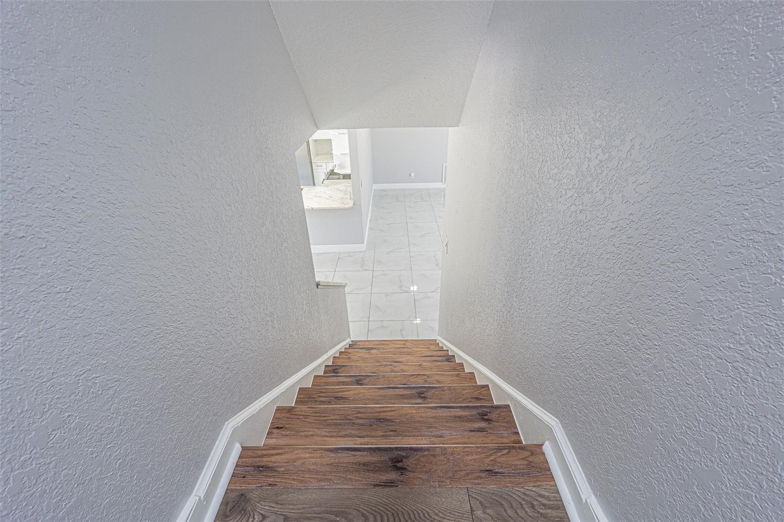 7015 COBBLEWOOD CT, TAMPA, FL, 33615