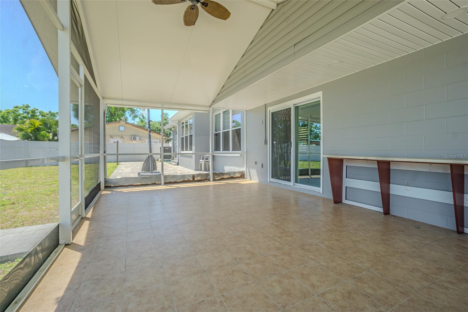 7015 COBBLEWOOD CT, TAMPA, FL, 33615