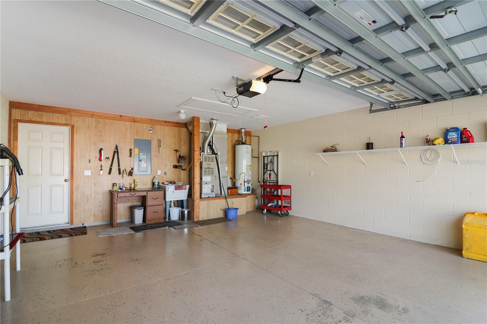 20846 QUEEN ALEXANDRA DR, LEESBURG, FL, 34748