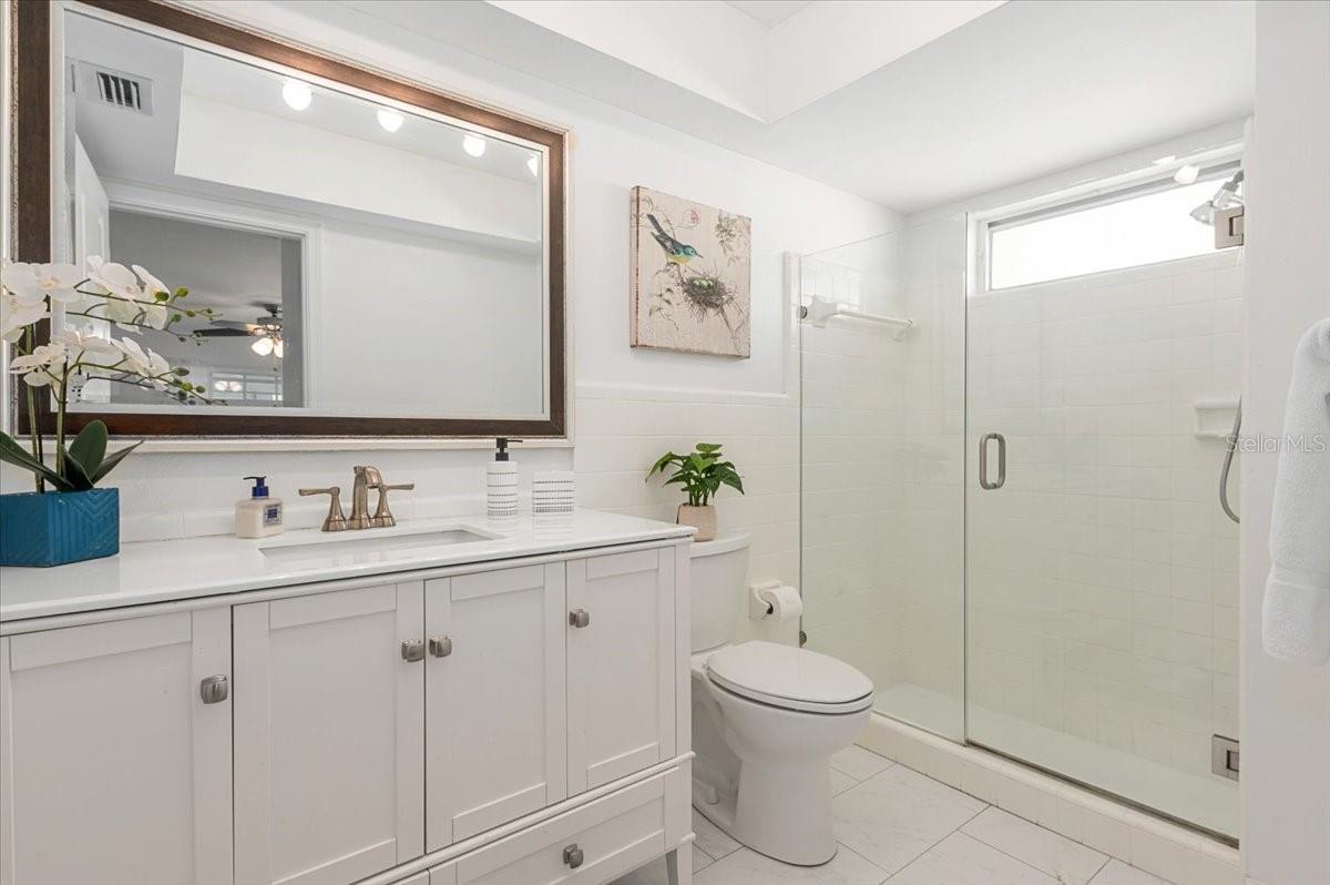 2933 MAYFLOWER ST, SARASOTA, FL, 34231