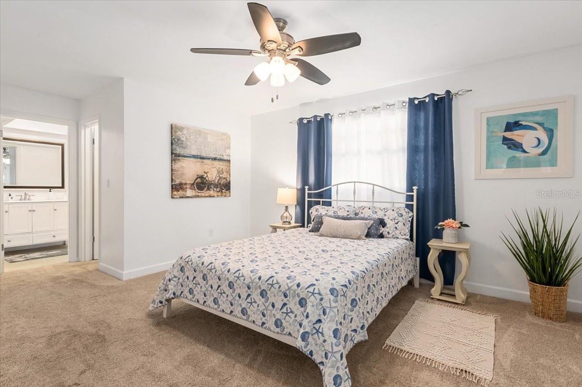 2933 MAYFLOWER ST, SARASOTA, FL, 34231
