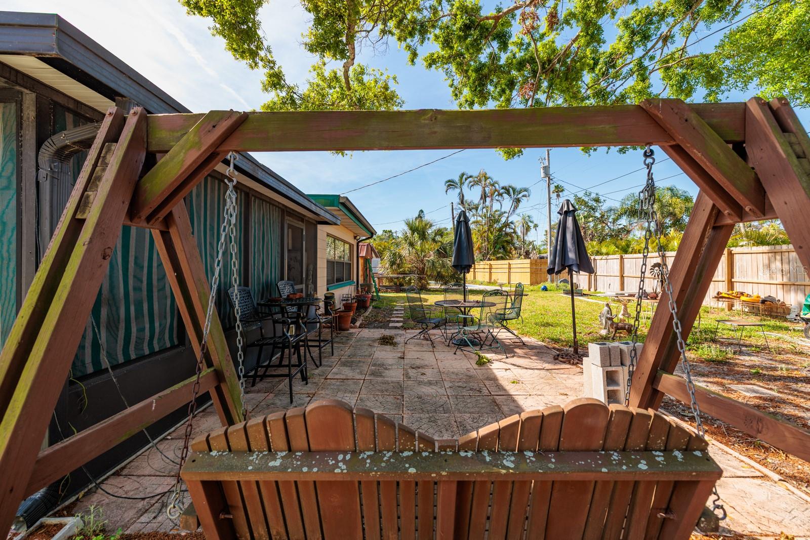 4126 CARSON ST NE, ST PETERSBURG, FL, 33703