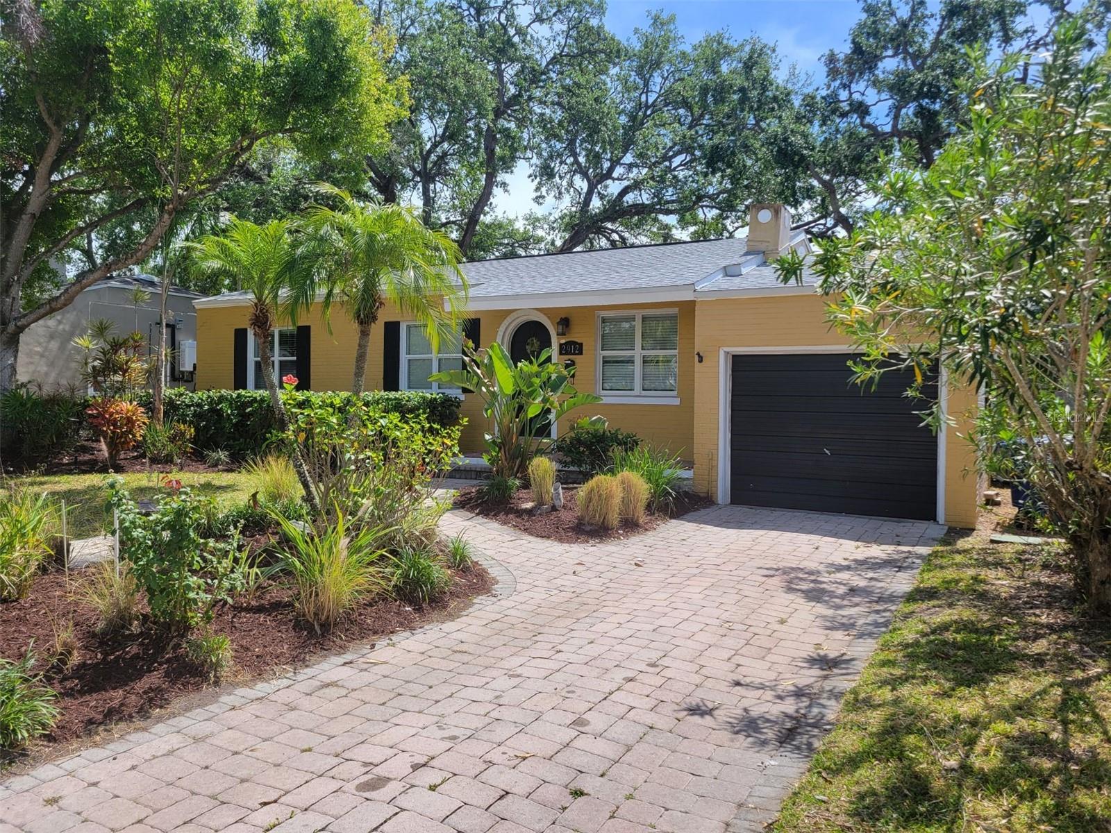 2912 W ALLINE AVE, TAMPA, FL, 33611