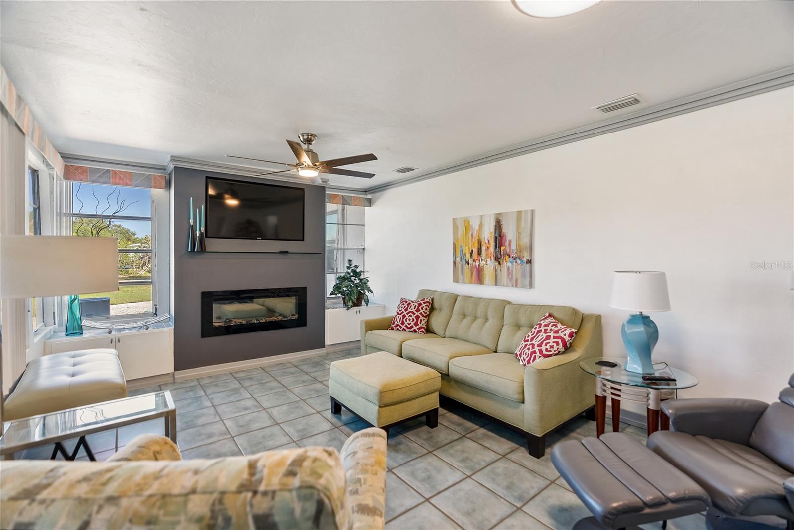 11 1ST ST E, NOKOMIS, FL, 34275