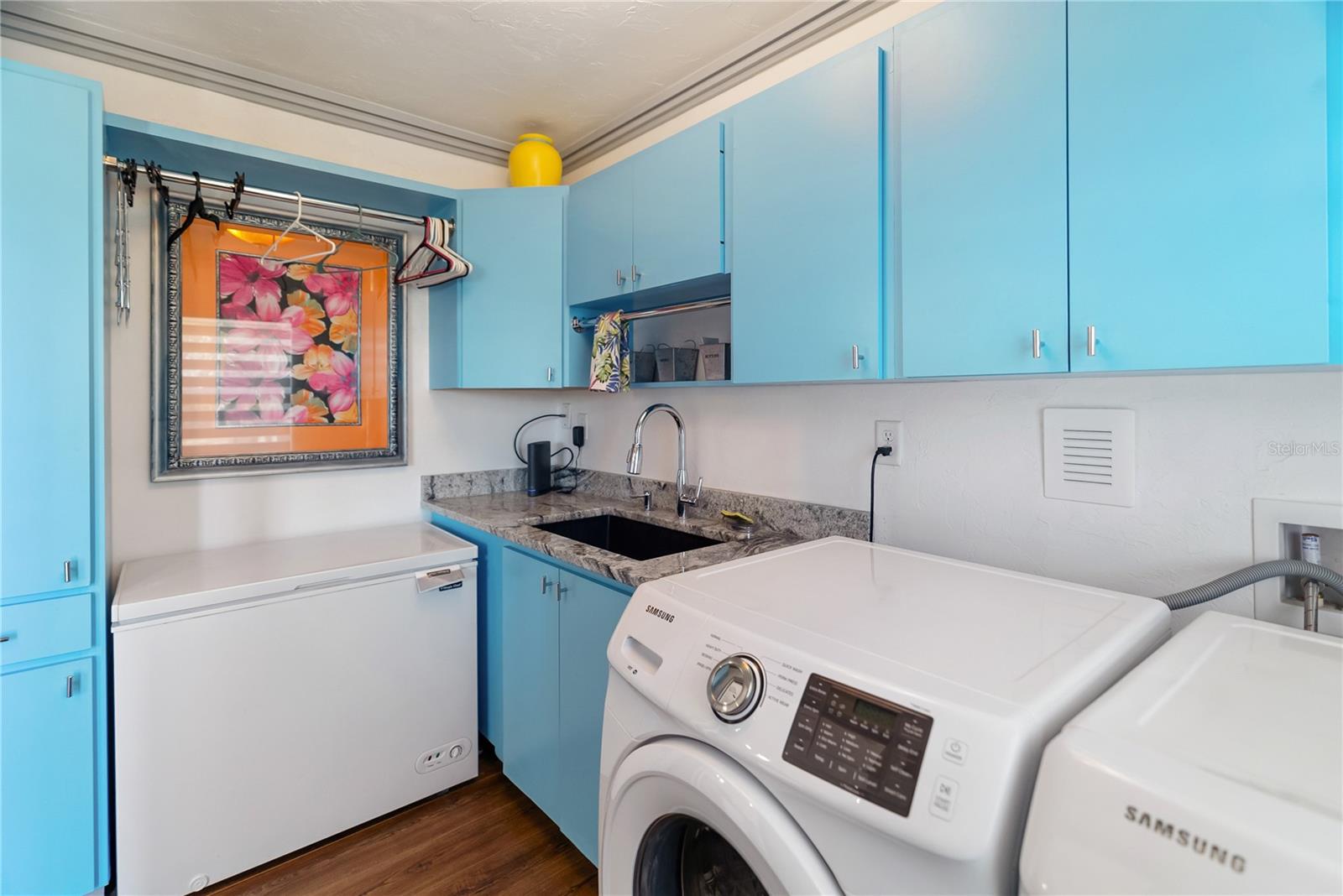 11 1ST ST E, NOKOMIS, FL, 34275