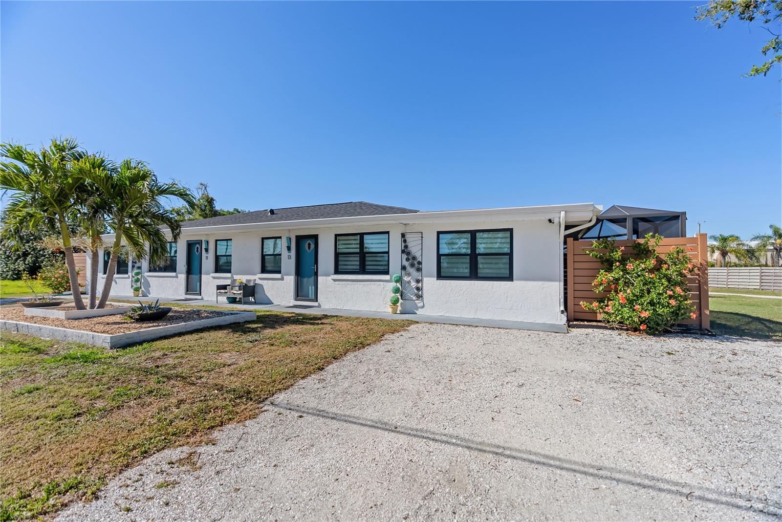 11 1ST ST E, NOKOMIS, FL, 34275