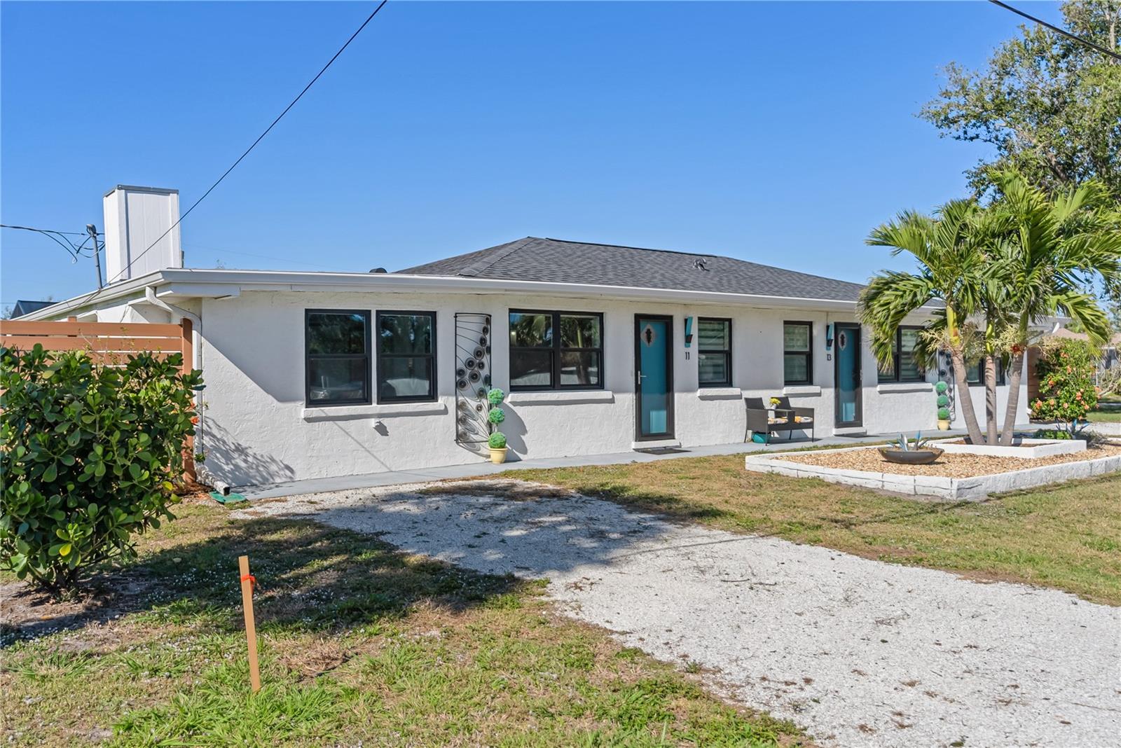 11 1ST ST E, NOKOMIS, FL, 34275