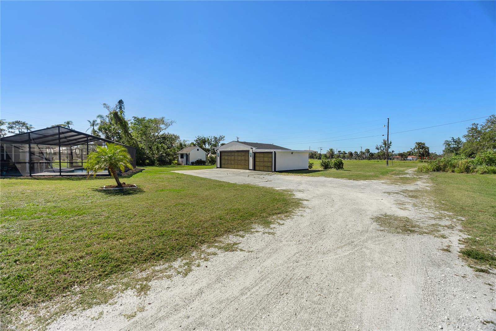 11 1ST ST E, NOKOMIS, FL, 34275
