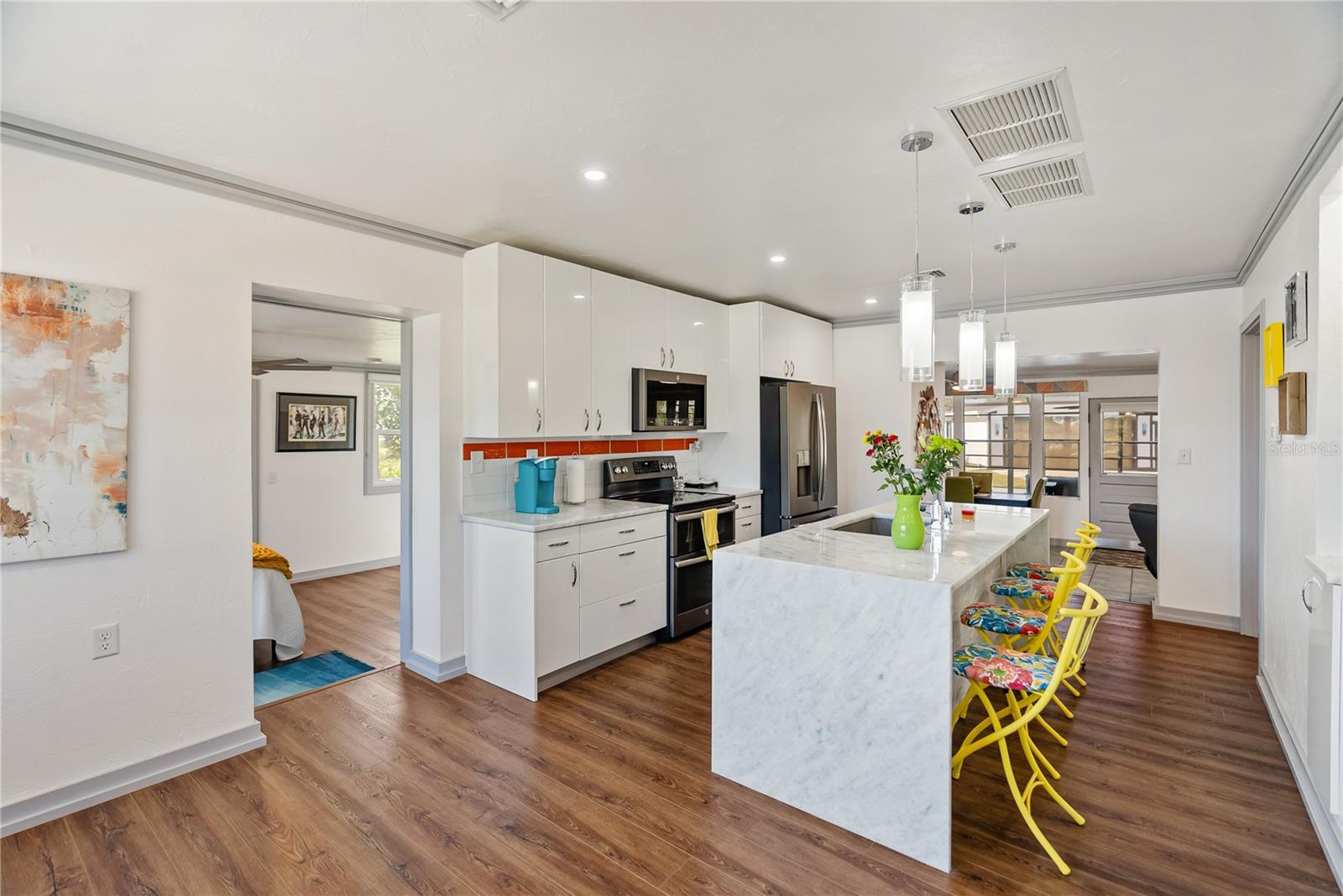 11 1ST ST E, NOKOMIS, FL, 34275