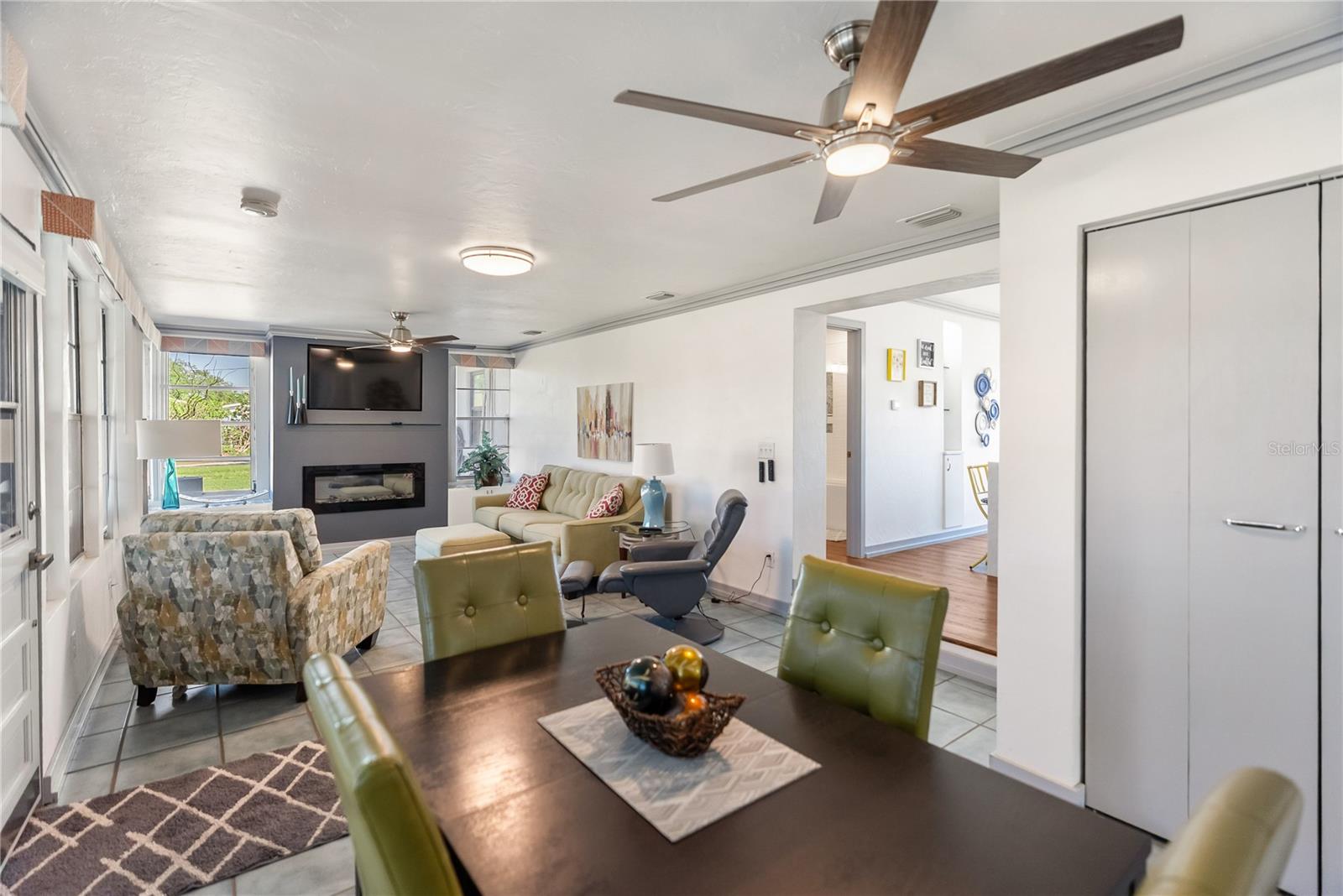 11 1ST ST E, NOKOMIS, FL, 34275