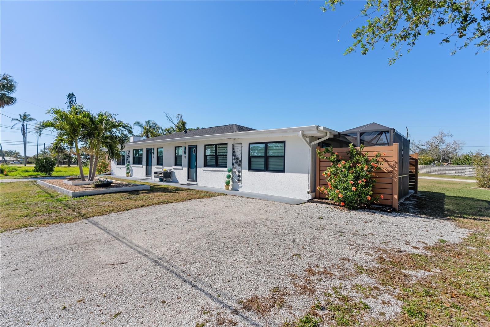 11 1ST ST E, NOKOMIS, FL, 34275