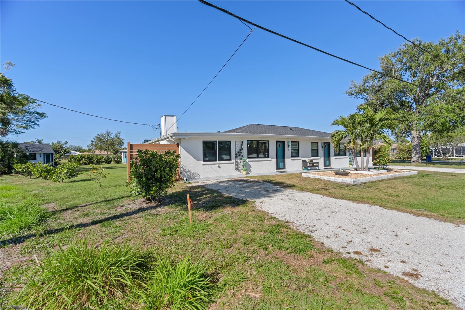 11 1ST ST E, NOKOMIS, FL, 34275