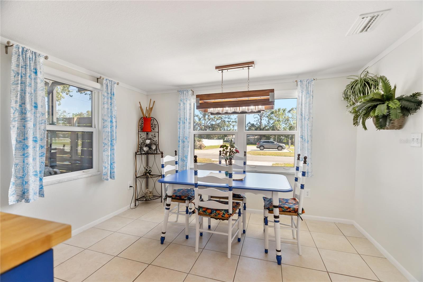 11 1ST ST E, NOKOMIS, FL, 34275