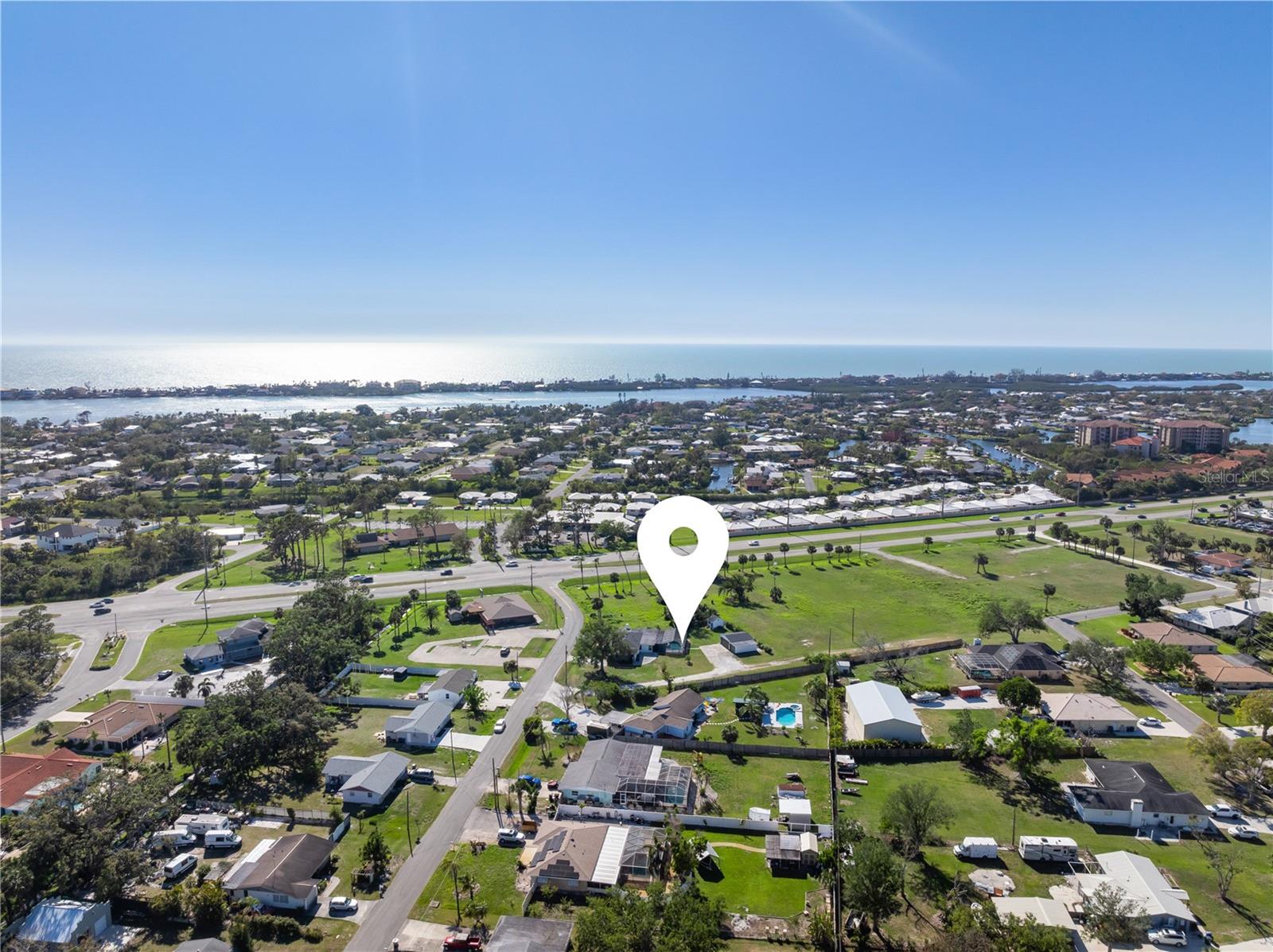 11 1ST ST E, NOKOMIS, FL, 34275