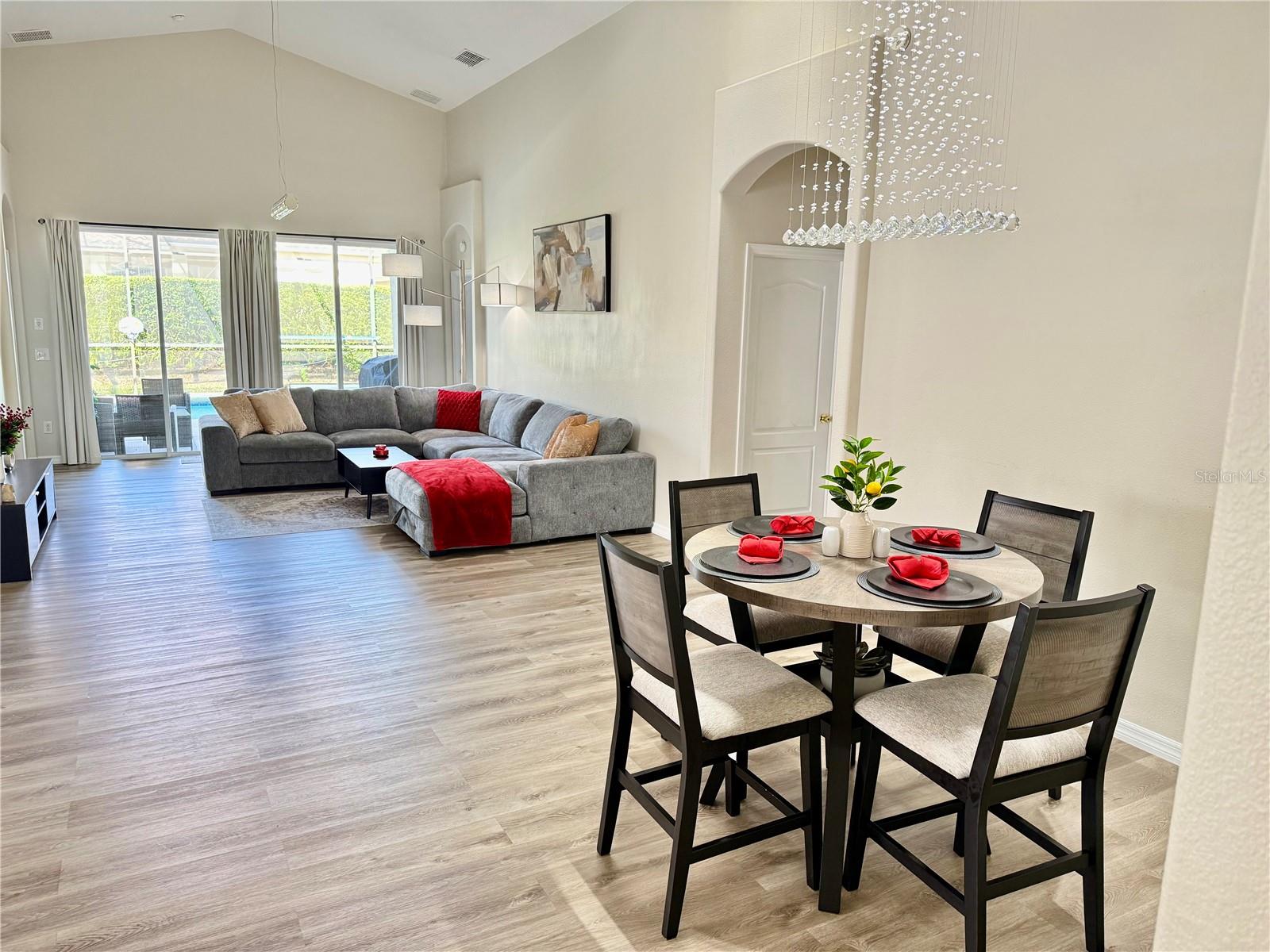 650 TUSCAN HILLS BLVD, DAVENPORT, FL, 33897