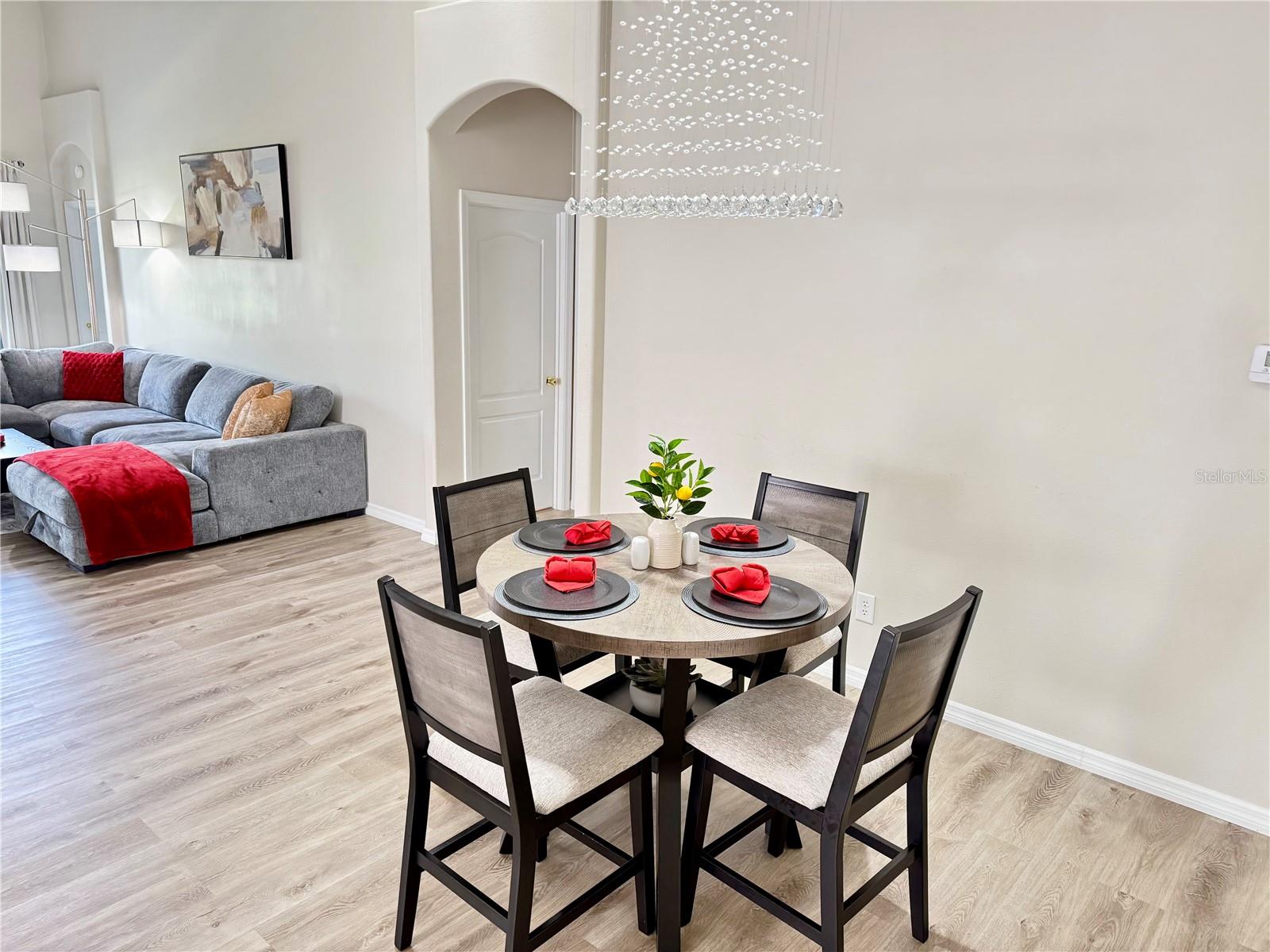 650 TUSCAN HILLS BLVD, DAVENPORT, FL, 33897