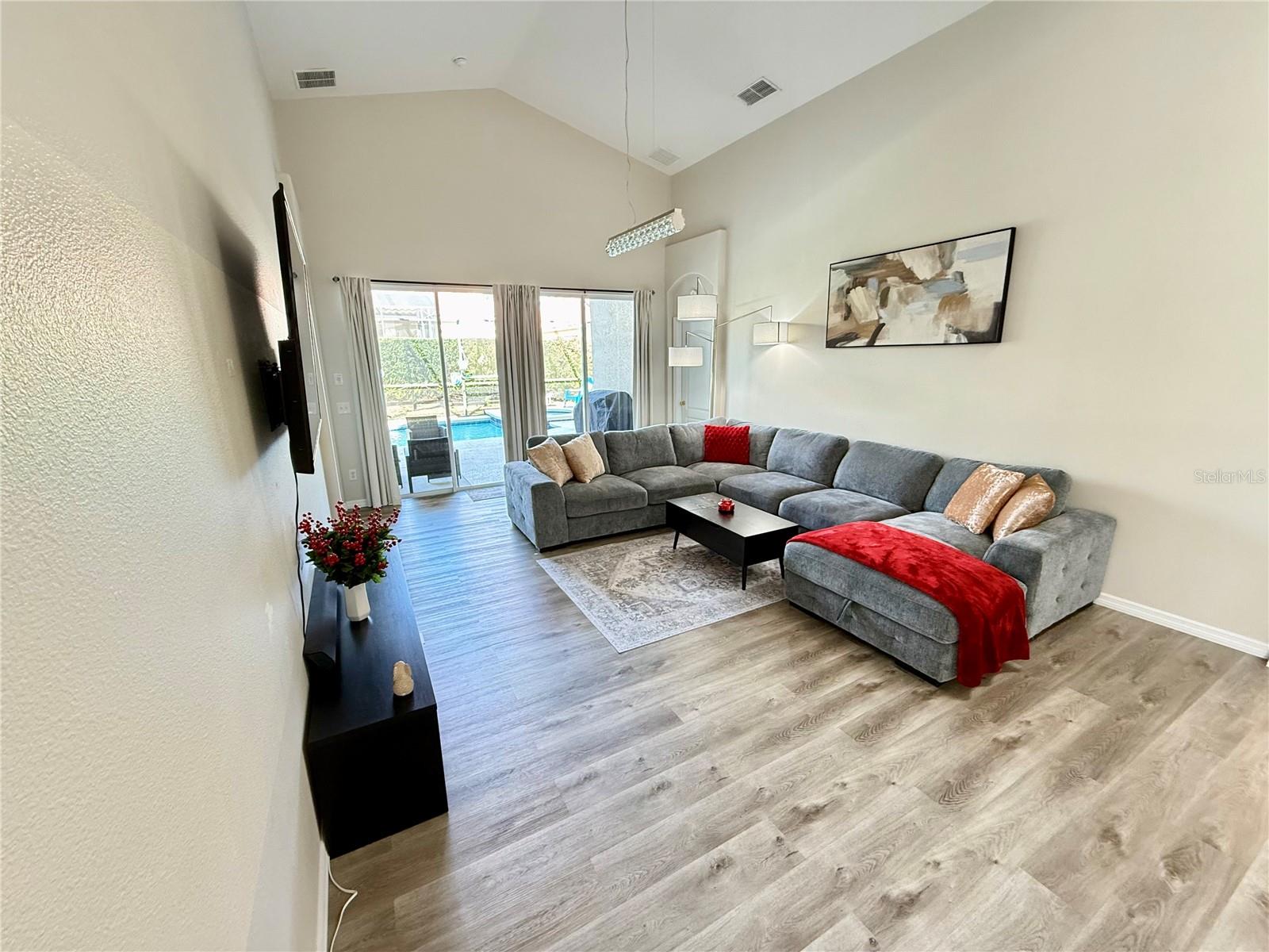 650 TUSCAN HILLS BLVD, DAVENPORT, FL, 33897